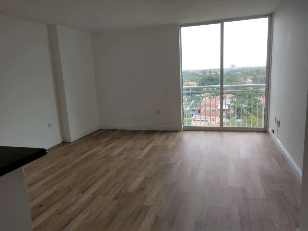 3000 CORAL WAY #707 Miami, FL 33145