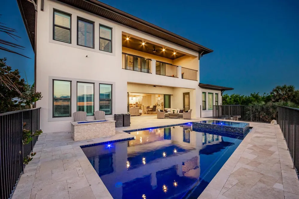 7683 Pelican Pointe Drive Jensen Beach, FL 34957