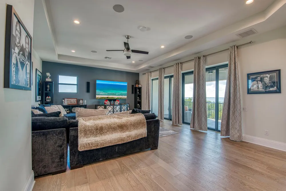 7683 Pelican Pointe Drive Jensen Beach, FL 34957
