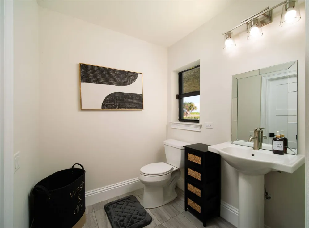 7683 Pelican Pointe Drive Jensen Beach, FL 34957