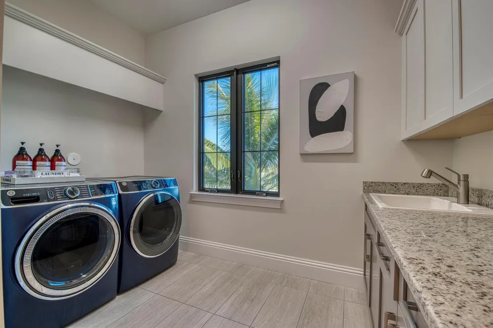 7683 Pelican Pointe Drive Jensen Beach, FL 34957