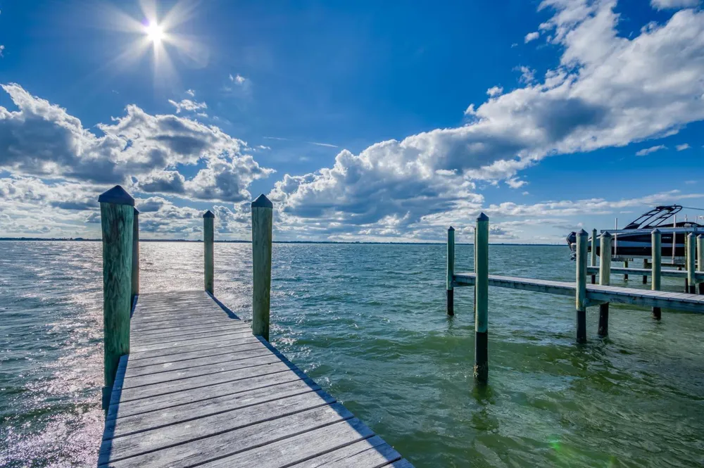7683 Pelican Pointe Drive Jensen Beach, FL 34957