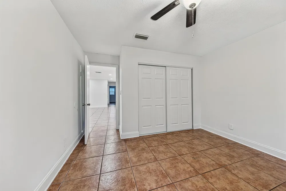 825 SW 10th Street #D Hallandale Beach, FL 33009