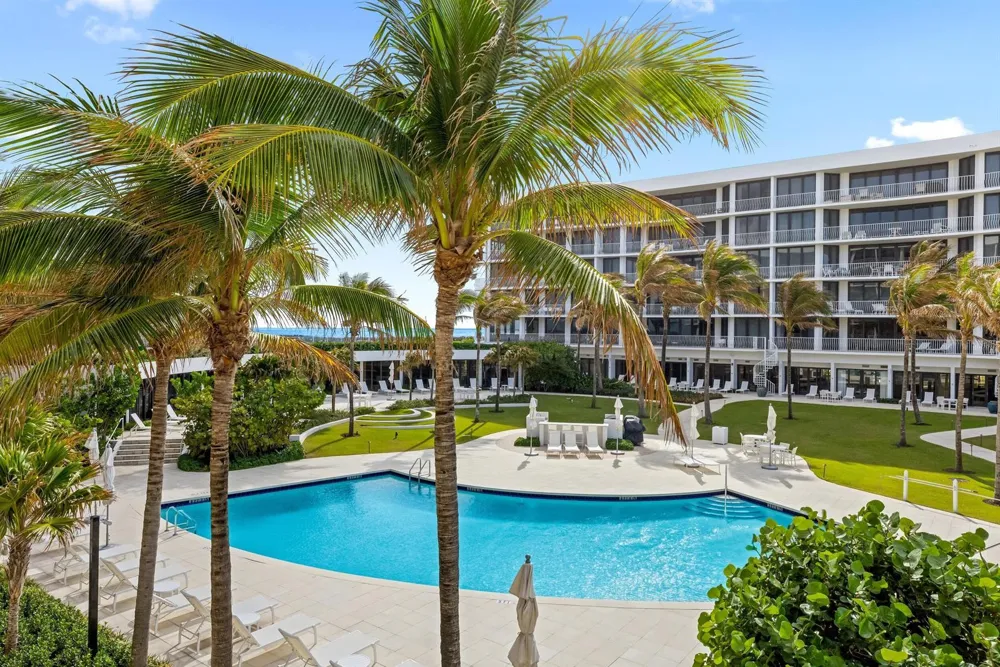 2000 S Ocean Boulevard #107n Palm Beach, FL 33480