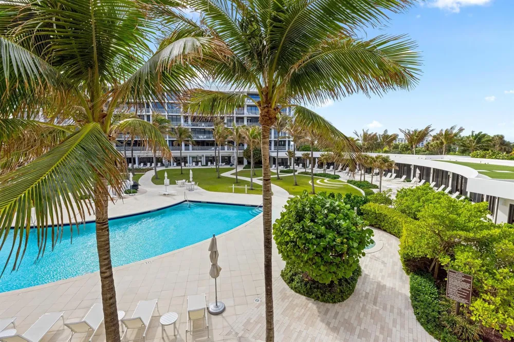 2000 S Ocean Boulevard #107n Palm Beach, FL 33480