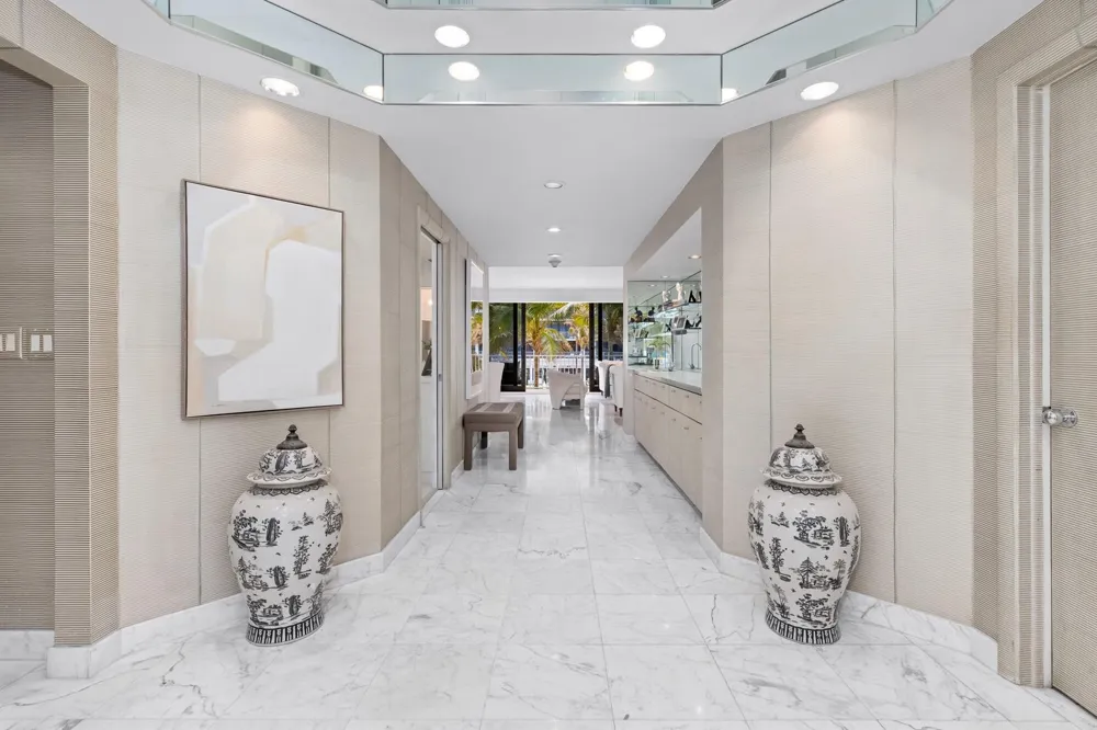 2000 S Ocean Boulevard #107n Palm Beach, FL 33480