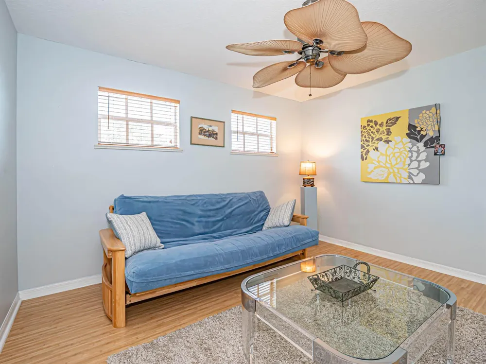 559 6TH STREET Vero Beach, FL 32962