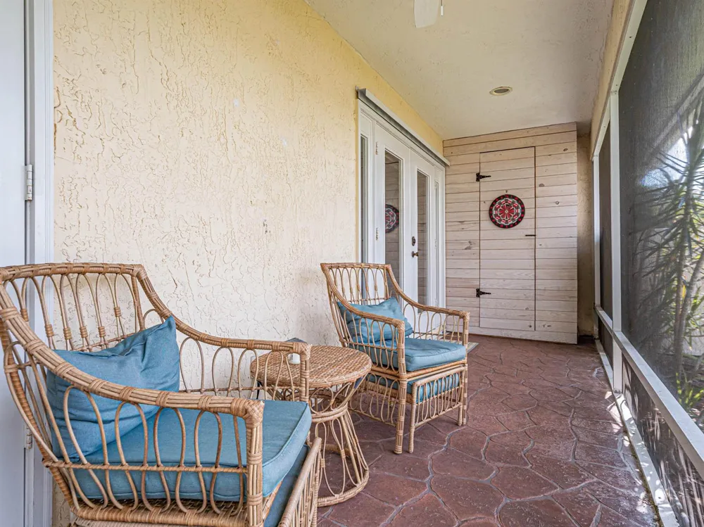 559 6TH STREET Vero Beach, FL 32962