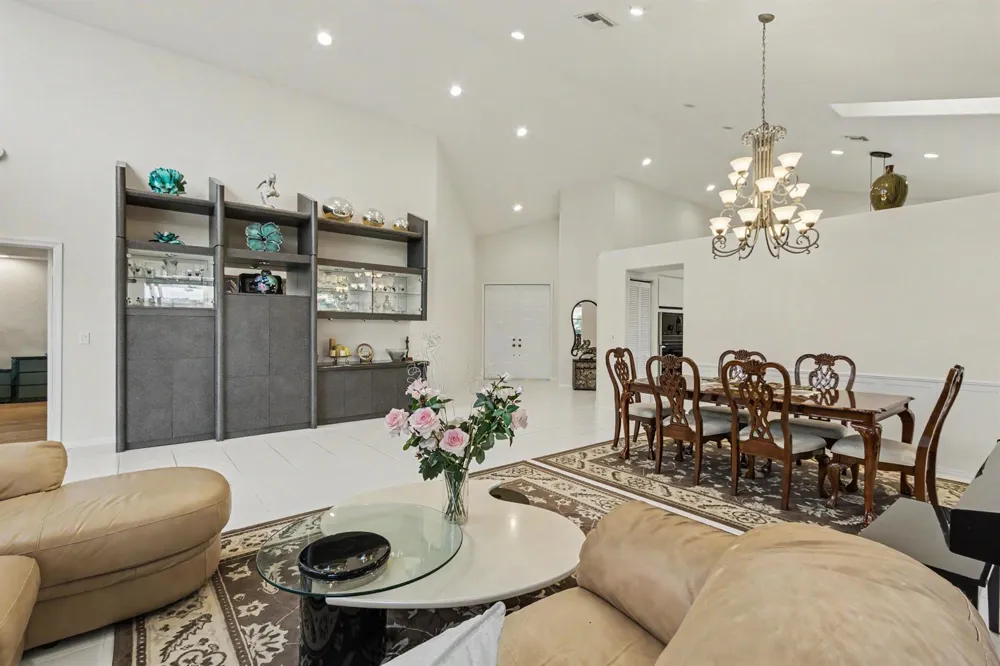 6219 EVIAN PLACE Boynton Beach, FL 33437