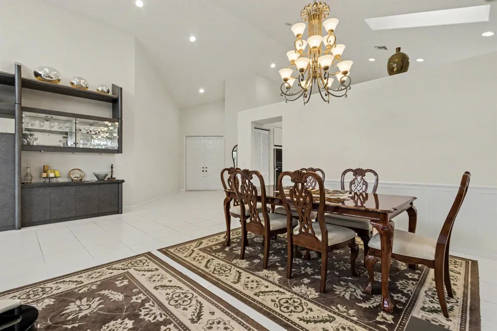 6219 EVIAN PLACE Boynton Beach, FL 33437