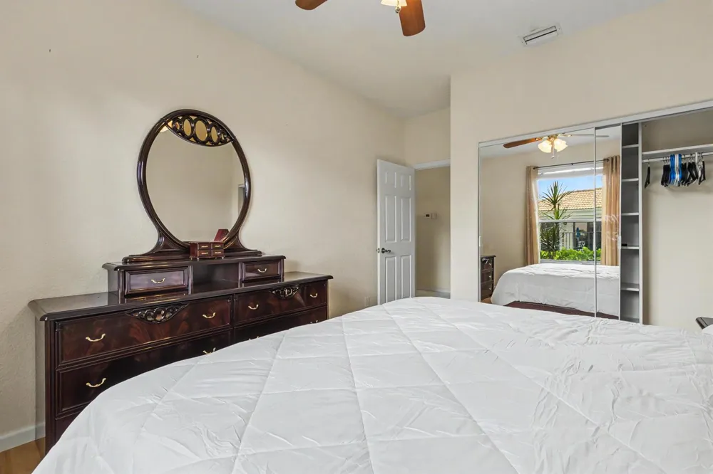 6219 EVIAN PLACE Boynton Beach, FL 33437