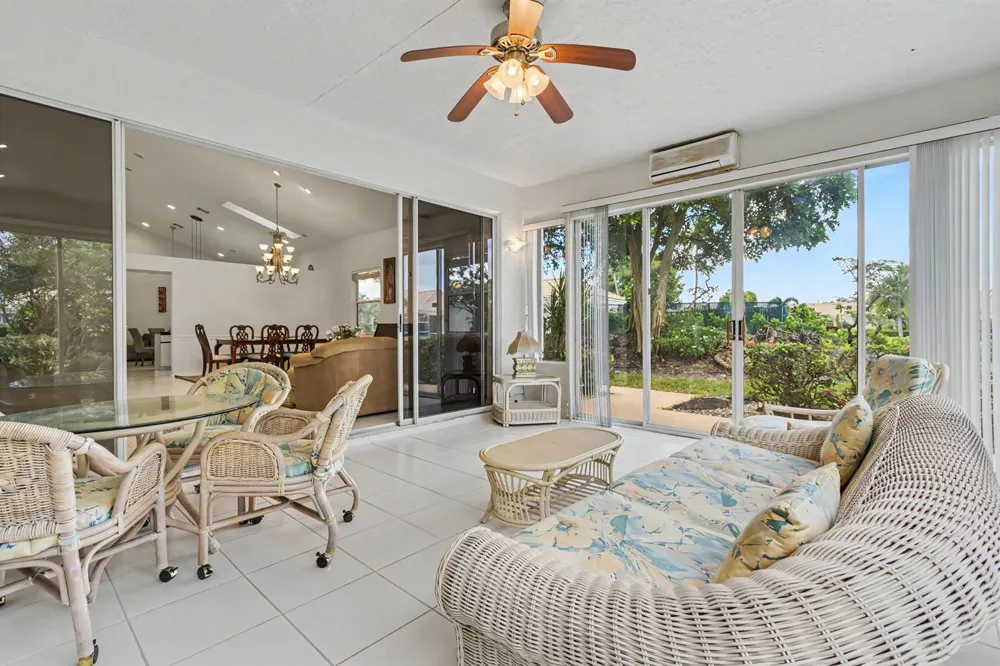 6219 EVIAN PLACE Boynton Beach, FL 33437