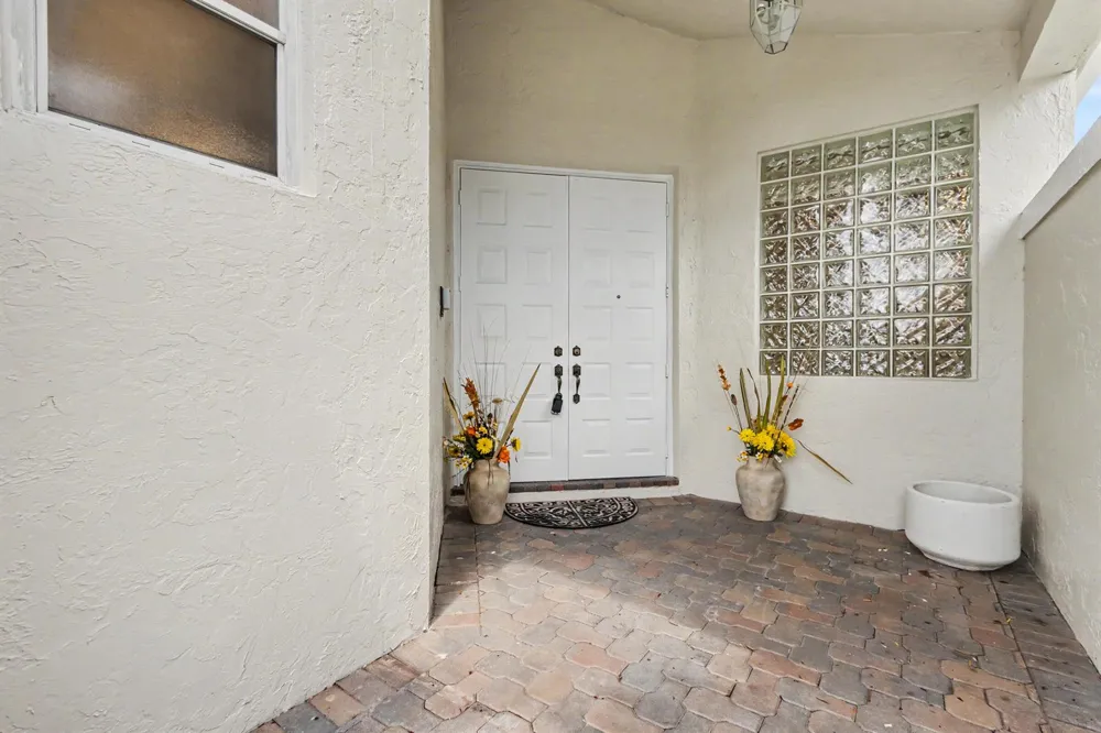 6219 EVIAN PLACE Boynton Beach, FL 33437