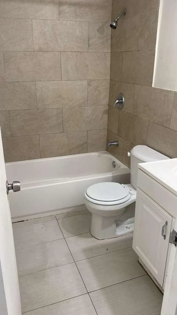 50 NW 204TH STREET #8 Miami Gardens, FL 33169