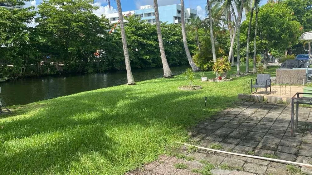 50 NW 204TH STREET #8 Miami Gardens, FL 33169