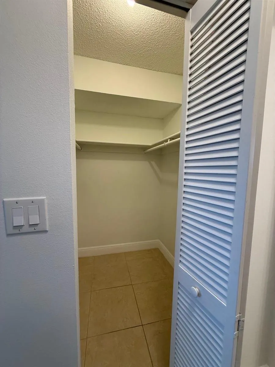 7732 Camino Real #F417 Miami, FL 33143