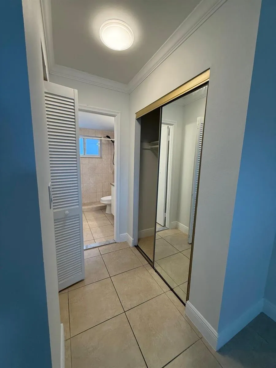 7732 Camino Real #F417 Miami, FL 33143