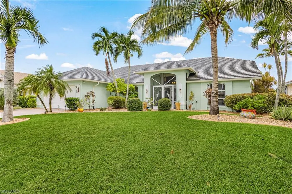 4618 SW 24th Place Cape Coral, FL 33914