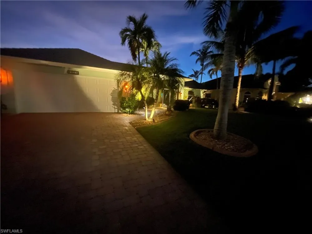 4618 SW 24th Place Cape Coral, FL 33914