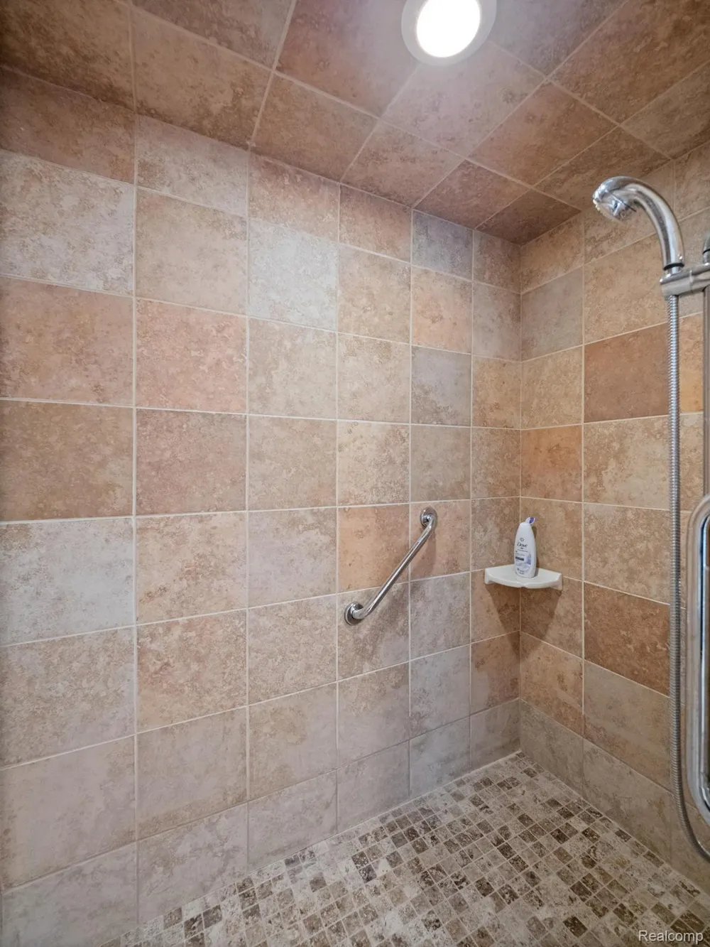 749 KENSINGTON LANE Bloomfield Charter Township, MI 48304