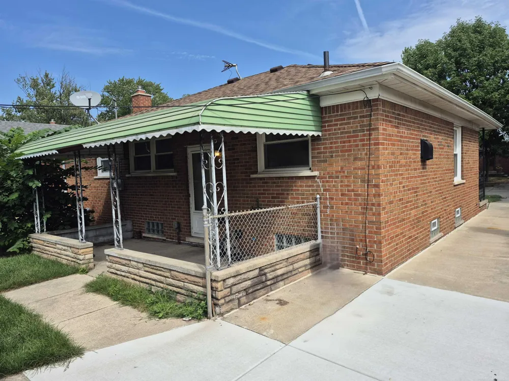 4246 23rd Street Wyandotte City, MI 48192