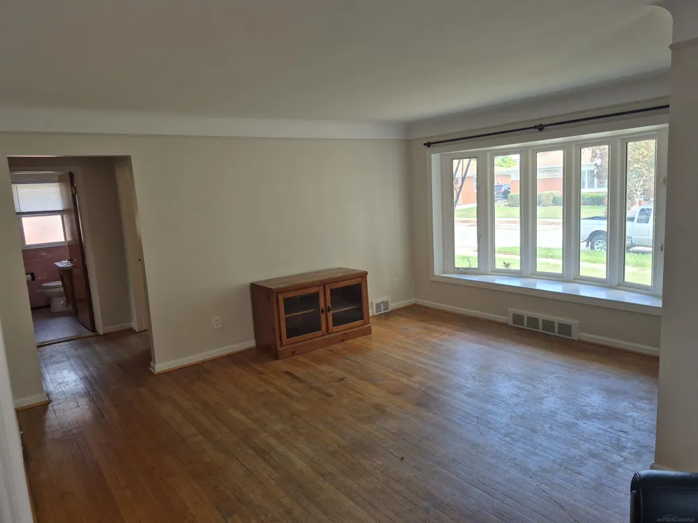 4246 23rd Street Wyandotte City, MI 48192