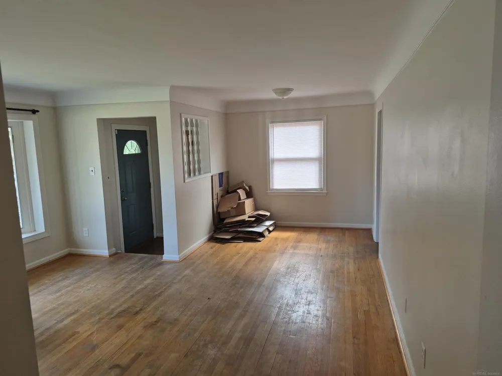 4246 23rd Street Wyandotte City, MI 48192
