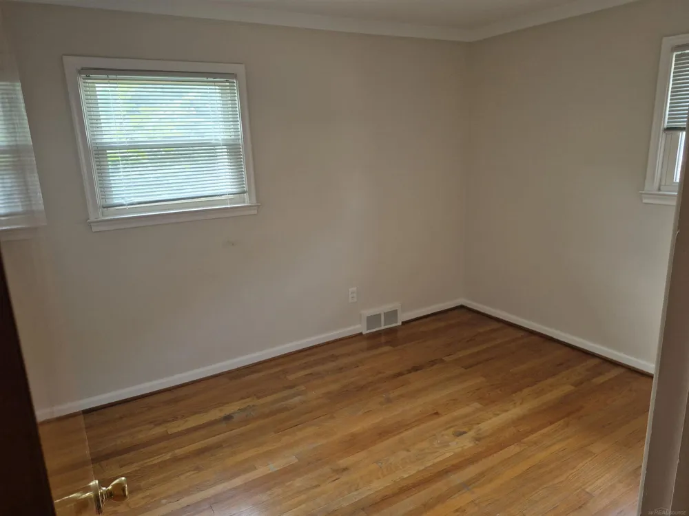 4246 23rd Street Wyandotte City, MI 48192