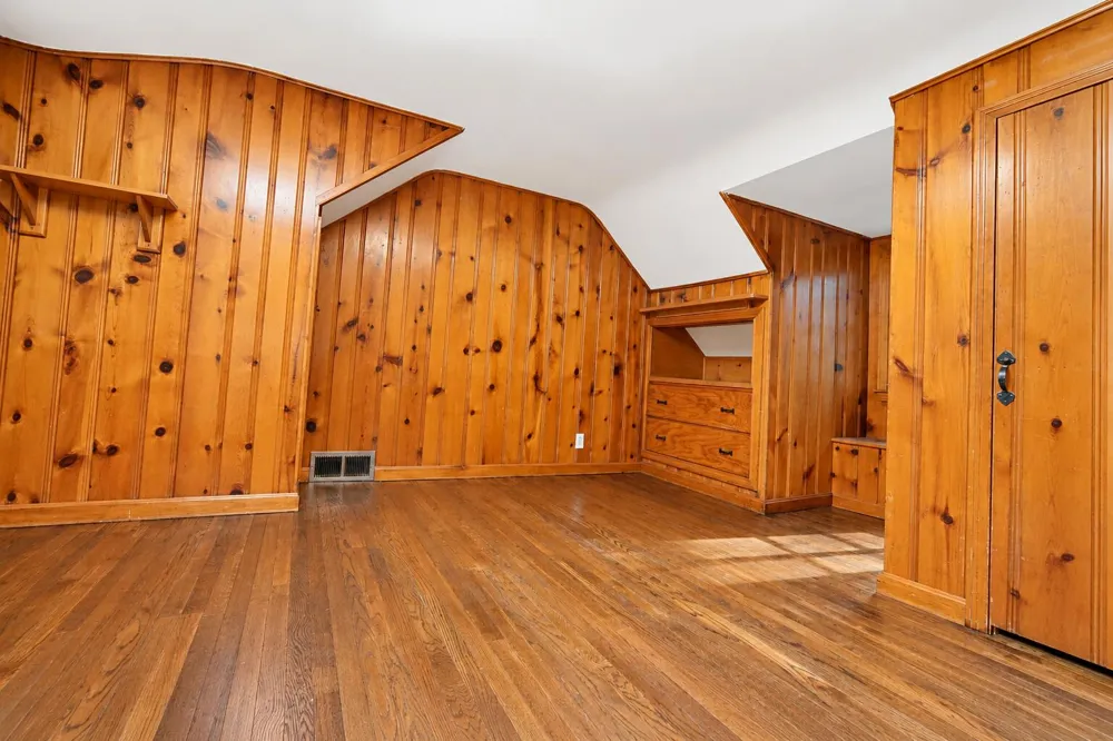 714 Ashley Drive Kalamazoo Charter Township, MI 49048