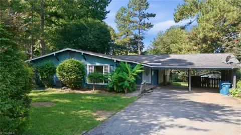 4906 Yarmouth Drive