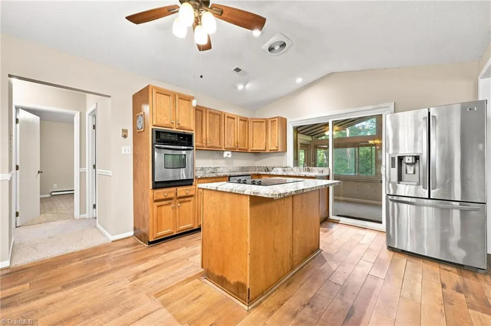 4906 Yarmouth Drive Greensboro, NC 27407