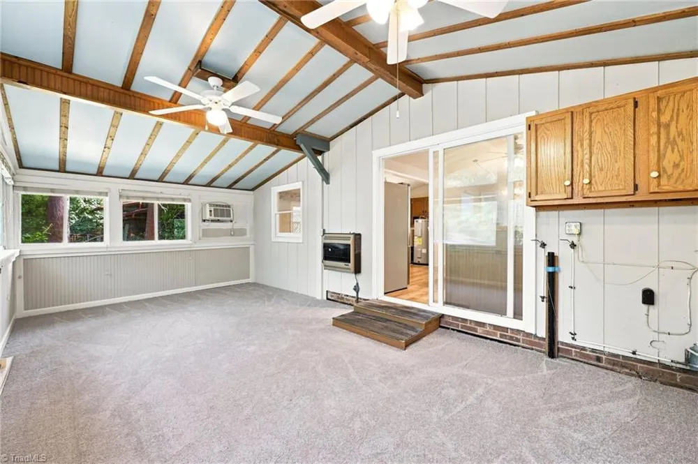 4906 Yarmouth Drive Greensboro, NC 27407