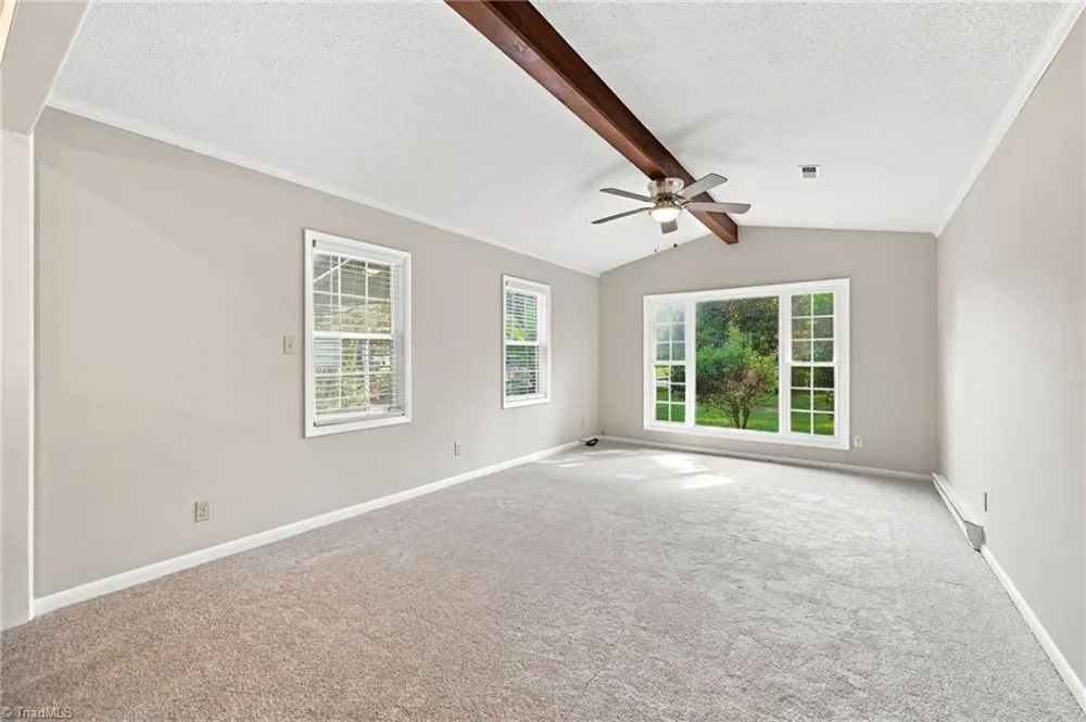 4906 Yarmouth Drive Greensboro, NC 27407