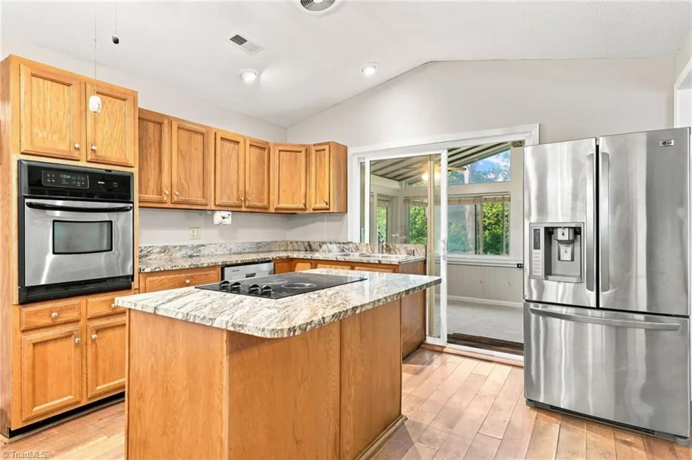 4906 Yarmouth Drive Greensboro, NC 27407