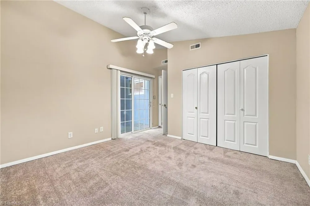 4906 Yarmouth Drive Greensboro, NC 27407