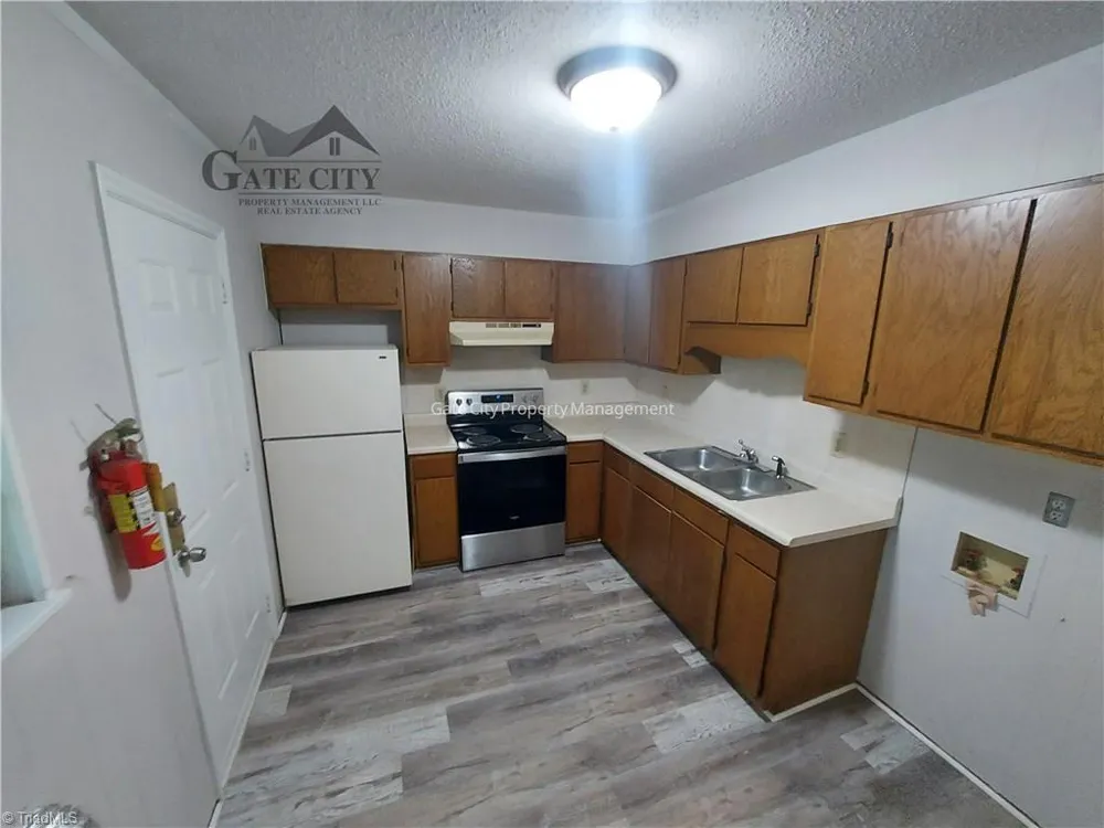 725 S Scientific Street #F High Point, NC 27260
