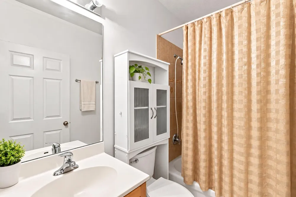 6060 AZALEA CIRCLE West Palm Beach, FL 33415