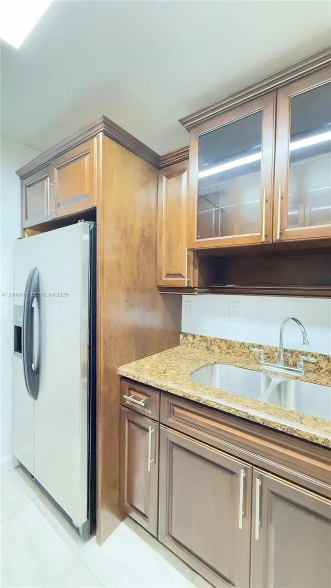 7121 Miami Lakes Dr #Q8 Miami Lakes, FL 33014