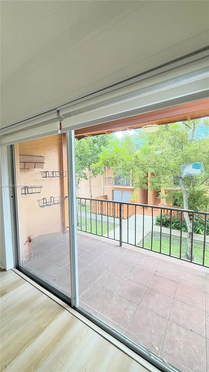 7121 Miami Lakes Dr #Q8 Miami Lakes, FL 33014