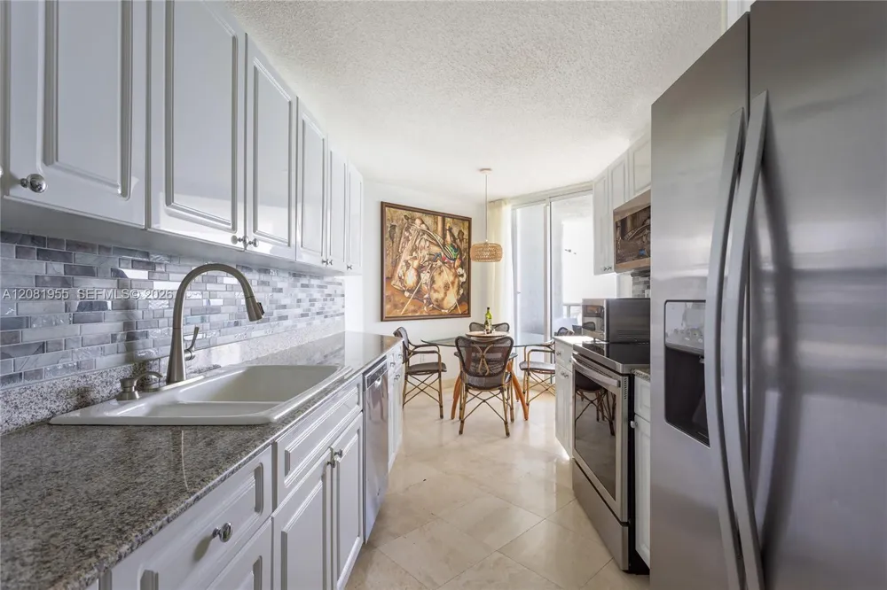 16711 Collins Ave #1704 Sunny Isles Beach, FL 33160