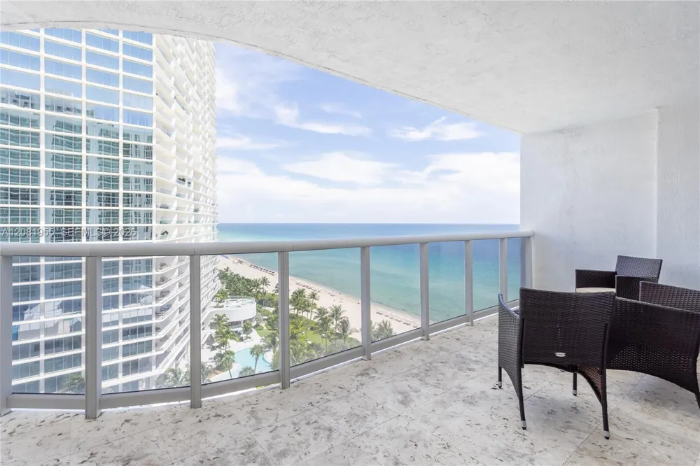 16711 Collins Ave #1704 Sunny Isles Beach, FL 33160
