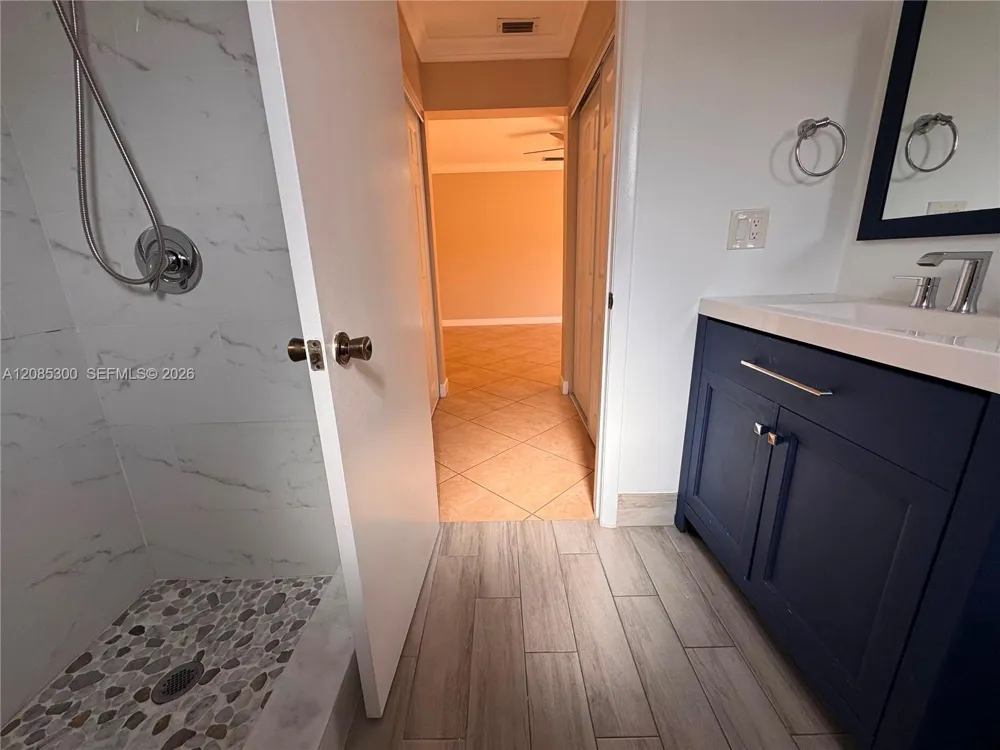 211 SW 95th Ter #202 Pembroke Pines, FL 33025
