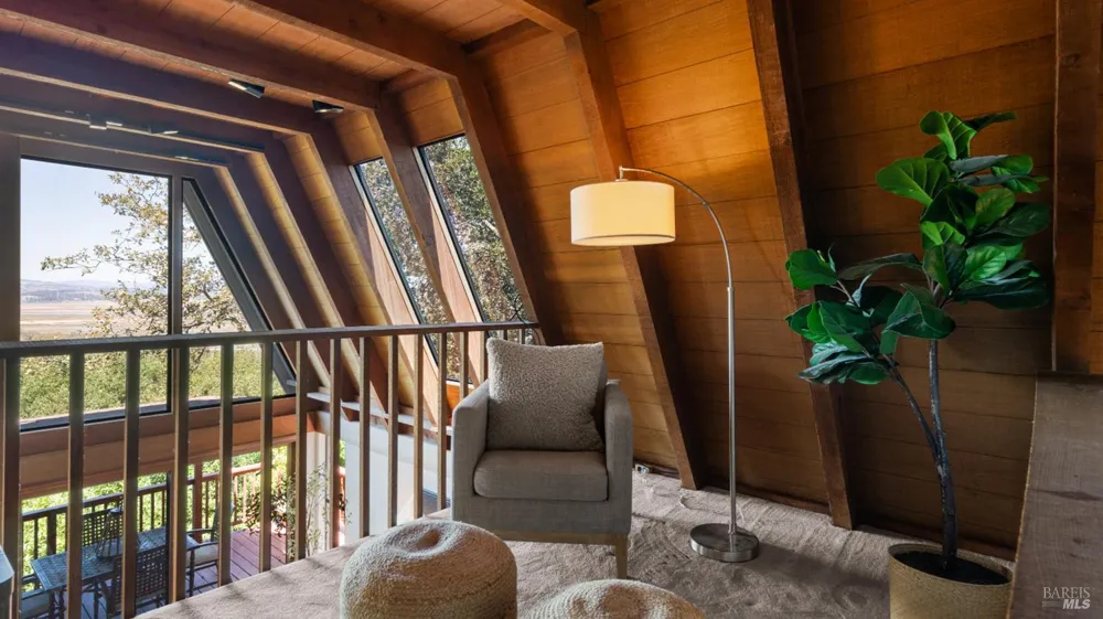 2312 Laguna Vista Drive Novato, CA 94945