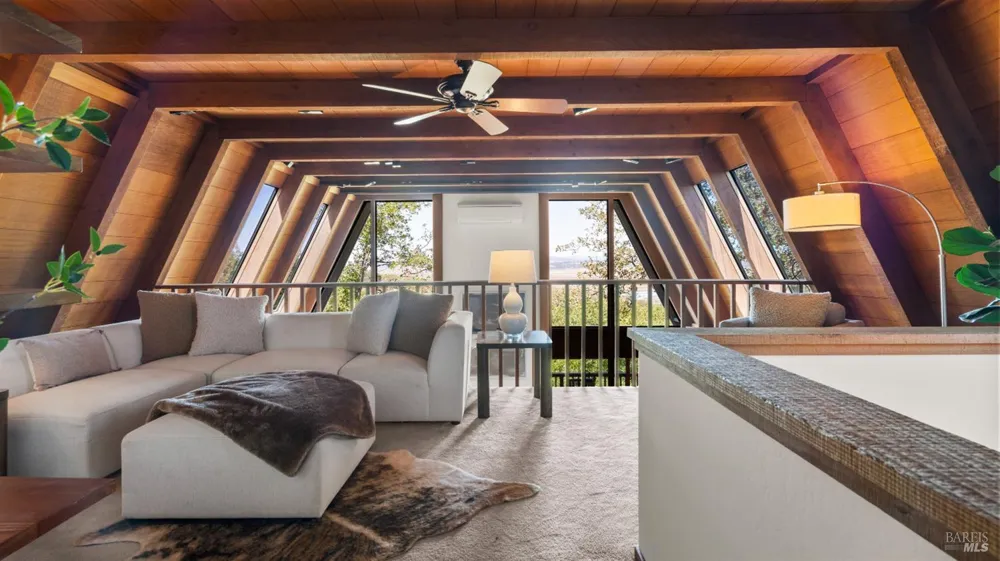 2312 Laguna Vista Drive Novato, CA 94945