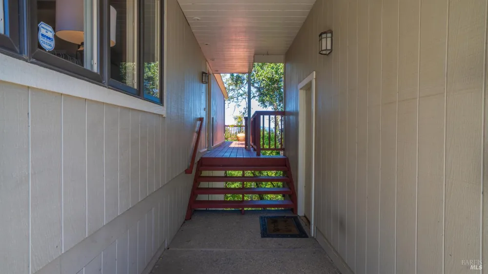 2312 Laguna Vista Drive Novato, CA 94945