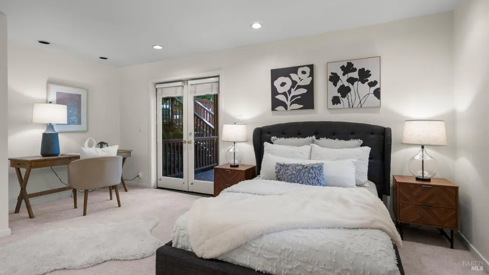 2312 Laguna Vista Drive Novato, CA 94945