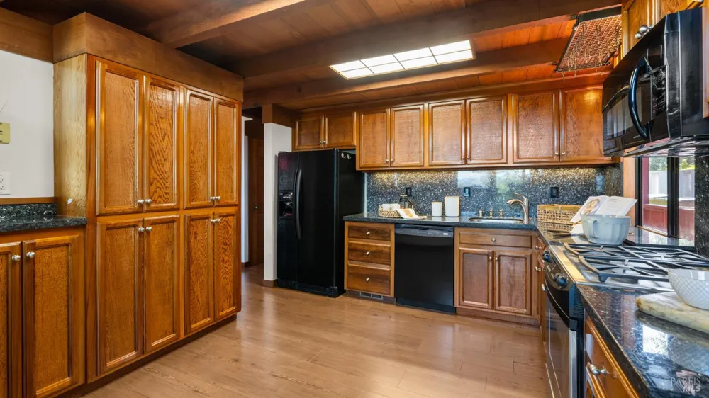 2312 Laguna Vista Drive Novato, CA 94945