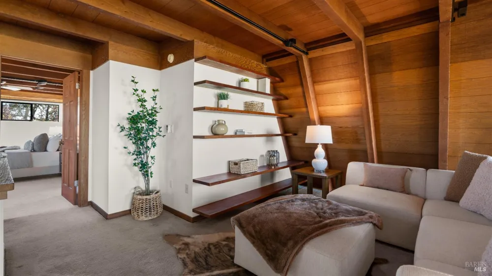 2312 Laguna Vista Drive Novato, CA 94945