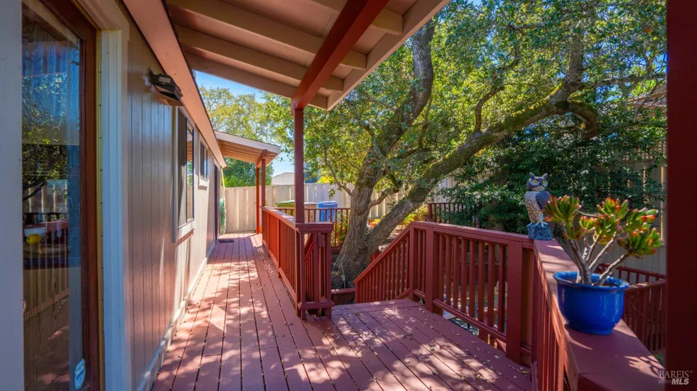 2312 Laguna Vista Drive Novato, CA 94945