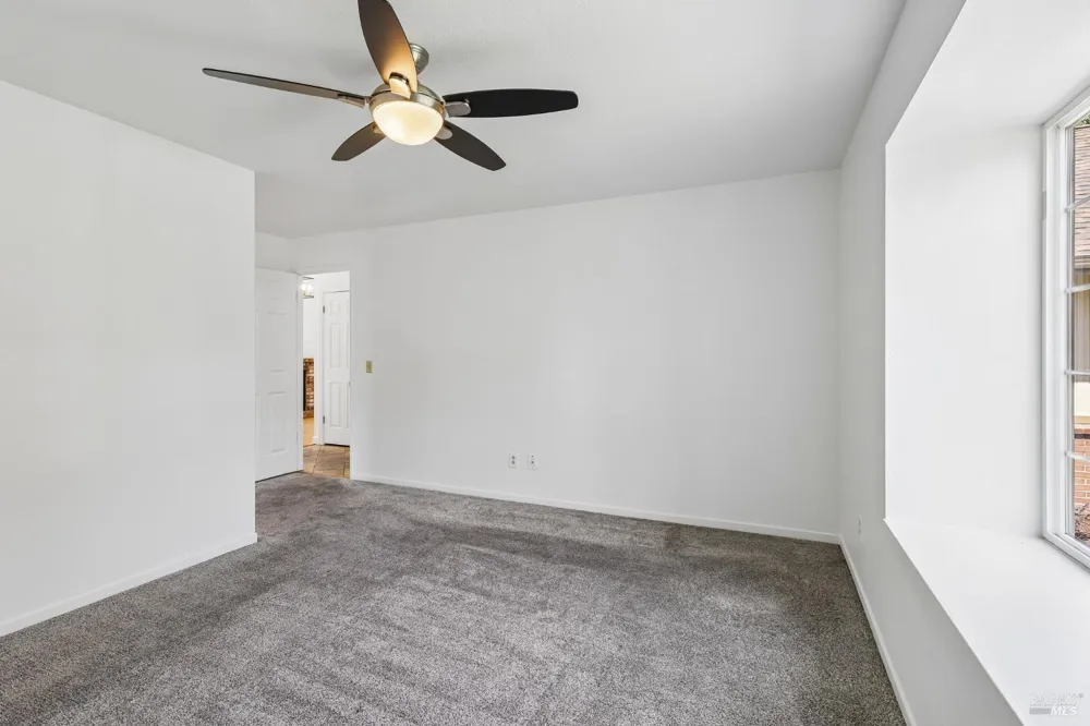 1443 Dandelion Way Petaluma, CA 94954